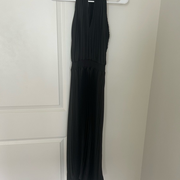 Petal & Pup Black Midi Dress - Picture 2 of 5